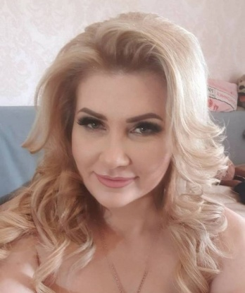Со мной ты окунешься в мир наслаждения и страсти. У меня есть много опыта и я знаю, как доставить удовольствие мужчине. Я открыта для различных экспериментов и всегда готова попробовать что-то новое. У меня есть прекрасные отзывы от довольных клиентов, которые остаются под впечатлением от встречи со мной. В моих фото я выгляжу еще лучше, чем в реальной жизни. Я живу в Москве, готова на встречи в любое удобное для тебя время. 🌟💋🔥💖 Анжелика