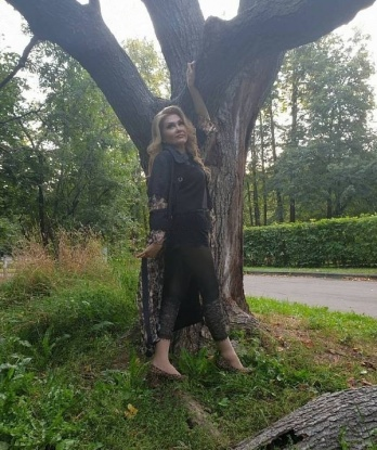 Со мной ты окунешься в мир наслаждения и страсти. У меня есть много опыта и я знаю, как доставить удовольствие мужчине. Я открыта для различных экспериментов и всегда готова попробовать что-то новое. У меня есть прекрасные отзывы от довольных клиентов, которые остаются под впечатлением от встречи со мной. В моих фото я выгляжу еще лучше, чем в реальной жизни. Я живу в Москве, готова на встречи в любое удобное для тебя время. 🌟💋🔥💖 Анжелика